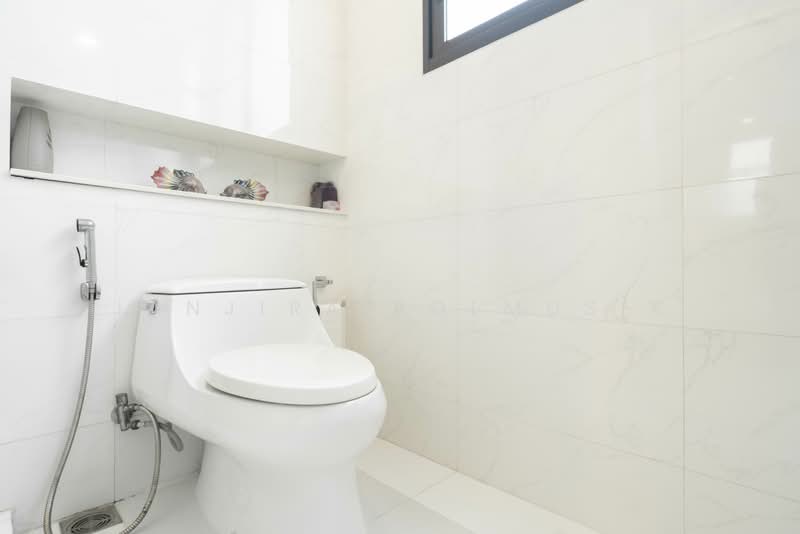 Soul Ekkamai-Ladprao, Bangkok, Ladprao Road, Phlapphla, Wang Thonglang, Bangkok, 5 Bedrooms, 331 sqm, Single Detached House For Sale, by Janjira Polmusik, 500149789 - DDproperty.com