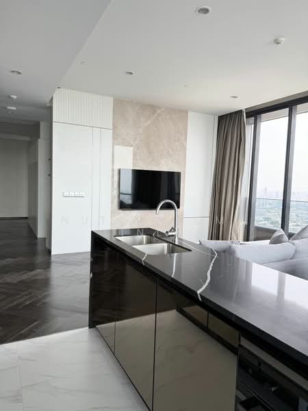 The Esse Sukhumvit 36, Bangkok, Soi Sukhumvit 36, Sukhumvit Road, Phra Kanong, Khlong Toei, Bangkok, 3 Bedrooms, 126 sqm, Condo For Sale, by Nuttharom  Linla , 500149791 - DDproperty.com