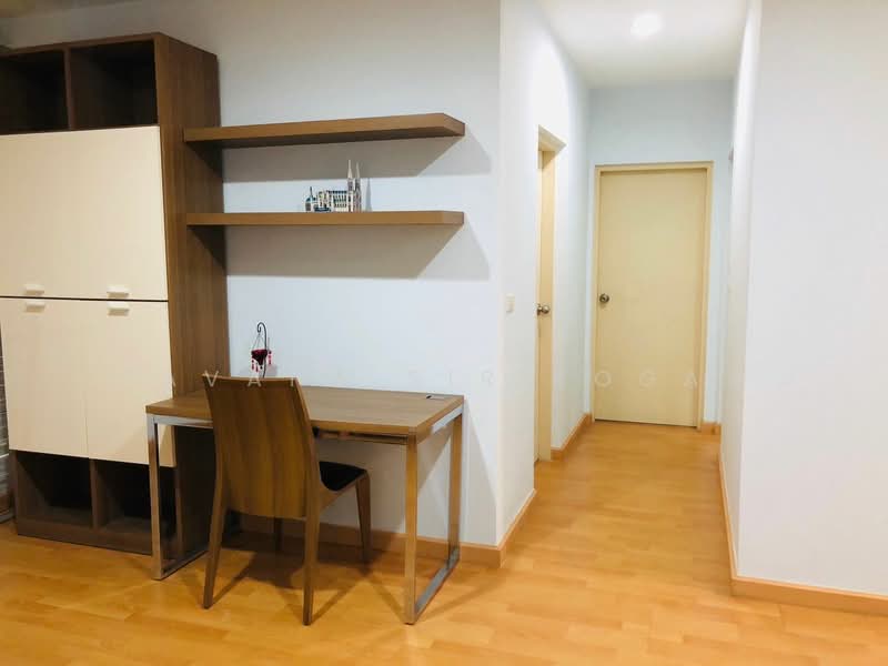 St Louis Grand Terrace, Bangkok, Soi Sathon 11 S Sathon Rd, Yan Nawa, Sathon, Bangkok, 2 Bedrooms, 125 sqm, Condo For Rent, by Pavana Sirikogar, 500149793 - DDproperty.com