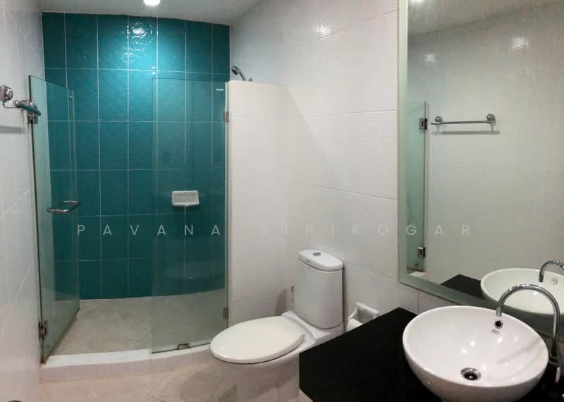 St Louis Grand Terrace : เซ็นต์ห ลุยส์ แกรนด์ เทอเรส, กรุงเทพ, ซอย สาทร 11 S Sathon Rd, ยานนาวา, สาทร, กรุงเทพ, 125 ตร.ม., คอนโด ให้เช่า, โดย Pavana Sirikogar, 500149793 - DDproperty.com