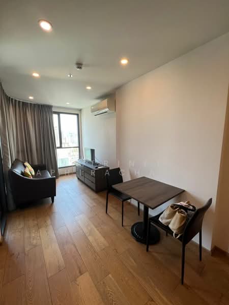 Q Chidlom-Phetchaburi, Bangkok, 1088 Phetchaburi Road, Makkasan, Ratchathewi, Bangkok, 1 Bedroom, 36 sqm, Condo For Sale, by Natrinee Aphirachatanon, 500149797 - DDproperty.com