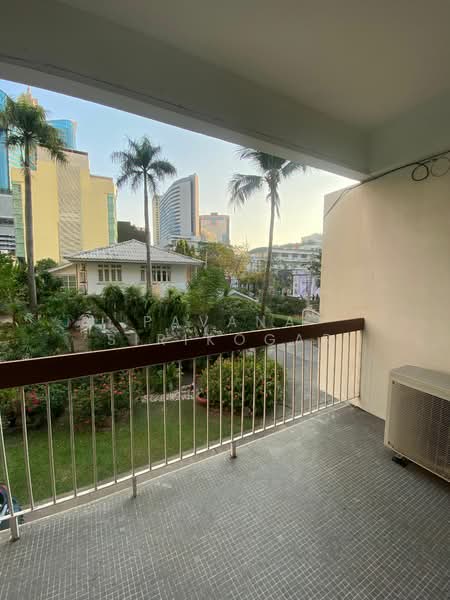 Imperial Gardens, Bangkok, 70 Soi Sukhumvit 21, Khlongtoei Nua, Watthana, Bangkok, 1 Bedroom, 95 sqm, Apartment For Rent, by Pavana Sirikogar, 500149819 - DDproperty.com