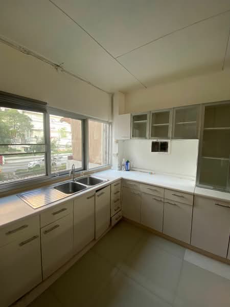 Imperial Gardens, Bangkok, 70 Soi Sukhumvit 21, Khlongtoei Nua, Watthana, Bangkok, 1 Bedroom, 95 sqm, Apartment For Rent, by Pavana Sirikogar, 500149819 - DDproperty.com