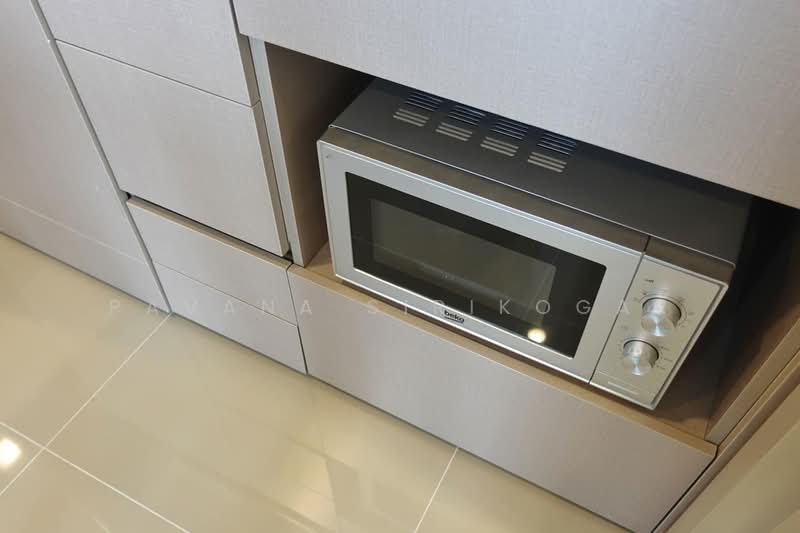 Oka Haus Sukhumvit 36, Bangkok, 3399 Rama 4 Road, Khong Tan, Khlong Toei, Bangkok, 2 Bedrooms, 41 sqm, Condo For Rent, by Pavana Sirikogar, 500149828 - DDproperty.com