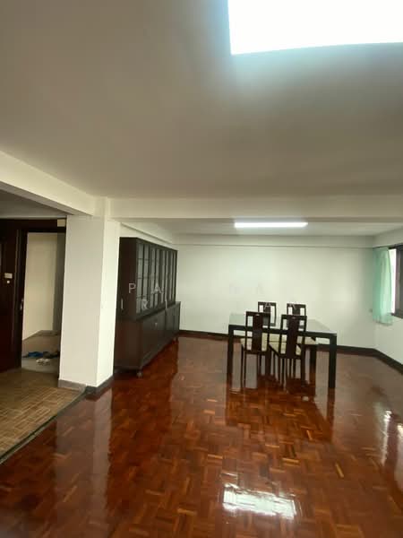 G.S.Mansion, Bangkok, 1 Sukhumvit 35 Alley, Khlong Tan Nua, Watthana, Bangkok, 2 Bedrooms, 200 sqm, Apartment For Rent, by Pavana Sirikogar, 500149835 - DDproperty.com