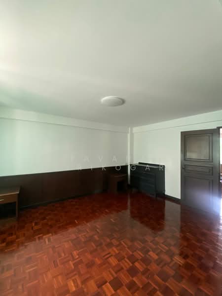 G.S.Mansion, Bangkok, 1 Sukhumvit 35 Alley, Khlong Tan Nua, Watthana, Bangkok, 2 Bedrooms, 200 sqm, Apartment For Rent, by Pavana Sirikogar, 500149835 - DDproperty.com