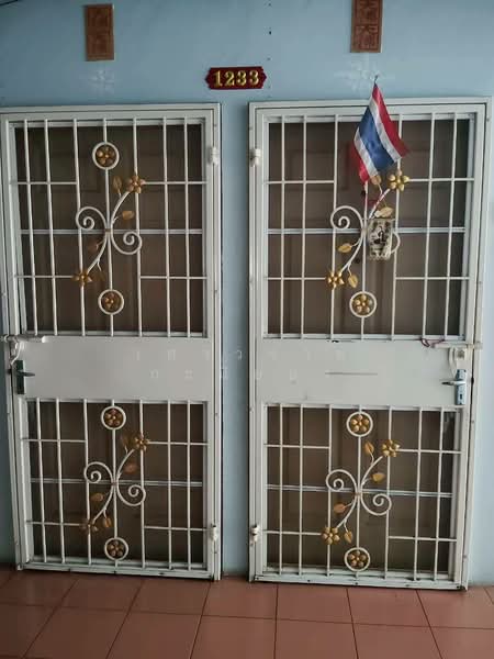 Rungroj Condotel, Bangkok, Phetkasem 81/1 Alley, Nong Kang Plu, Nong Khaem, Bangkok, 2 Bedrooms, 88 sqm, Condo For Sale, by เสาวราช กะนิยอง, 500149855 - DDproperty.com