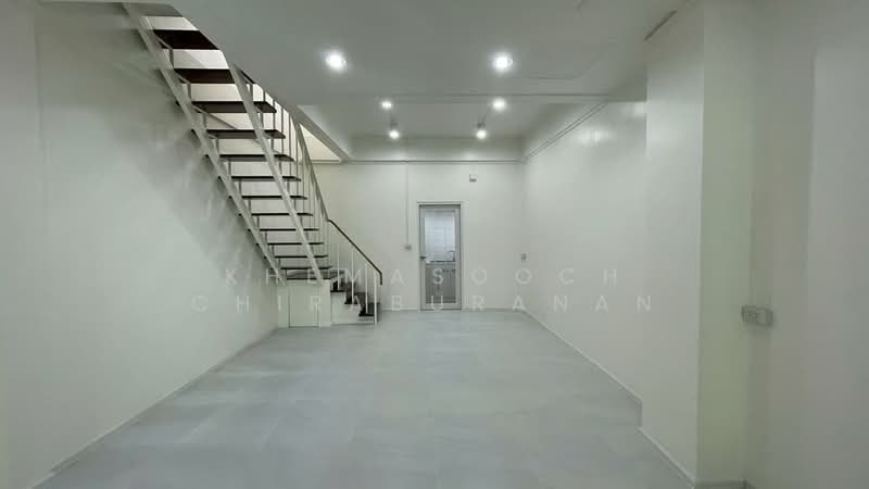 ทาวน์เฮ้าส์ 2-ห้องนอน, กรุงเทพ, ลาดพร้าว, ลาดพร้าว, กรุงเทพ, 93 ตร.ม., ทาวน์เฮ้าส์ ขาย, โดย Khemasooch Chiraburanan, 500149867 - DDproperty.com