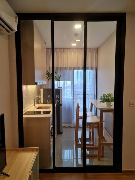 Metris Rama 9-Ramkhamheang, Bangkok, New Rama 9 Road, Hua Mak, Bang Kapi, Bangkok, 1 Bedroom, 30 sqm, Condo For Rent, by Thanyalak Premputtiphan, 500149882 - DDproperty.com