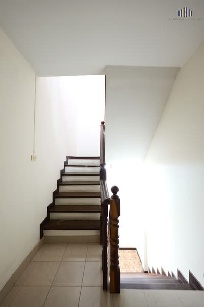 หมู่บ้านนี้ ติดมหาวิทยาลัย เนื้อที่เยอะ ทำเลดี! ขาย ทาวน์เฮ้าส์ 3 ชั้น หมู่บ้านพิบูลย์, กรุงเทพ, วงศ์สว่าง, บางซื่อ, กรุงเทพ, 350 ตร.ม., ทาวน์เฮ้าส์ ขาย, โดย คุณจี, 500149910 - DDproperty.com