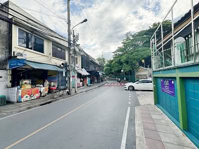 ขาย - ที่ดิน 122 ตรว. ตรงข้ามรร.ทวีธาภิเษก, กรุงเทพ