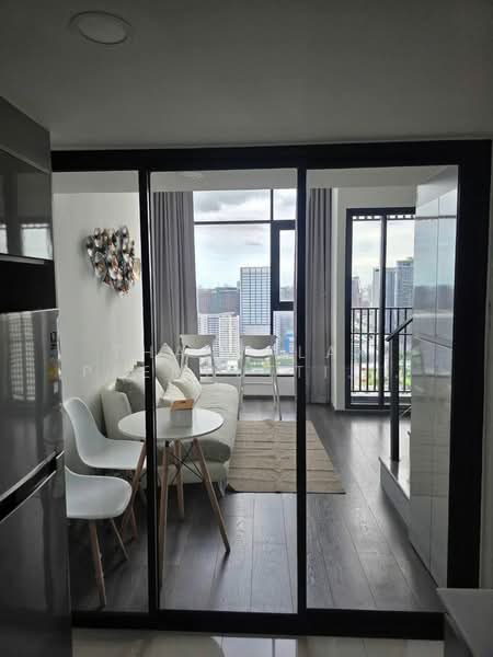 Knightsbridge Space Ratchayothin, Bangkok, Phaholyothin Road, Chatuchak, Chatuchak, Bangkok, 1 Bedroom, 37 sqm, Condo For Rent, by Thanyalak Premputtiphan, 500149924 - DDproperty.com