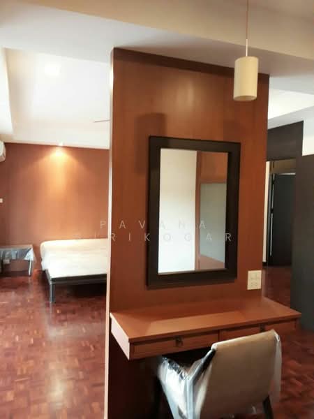 Niti Court, Bangkok, Nang Linchi 4 Alley, Thung Maha Mek, Sathon, Bangkok, 5 Bedrooms, 280 sqm, Apartment For Rent, by Pavana Sirikogar, 500149926 - DDproperty.com