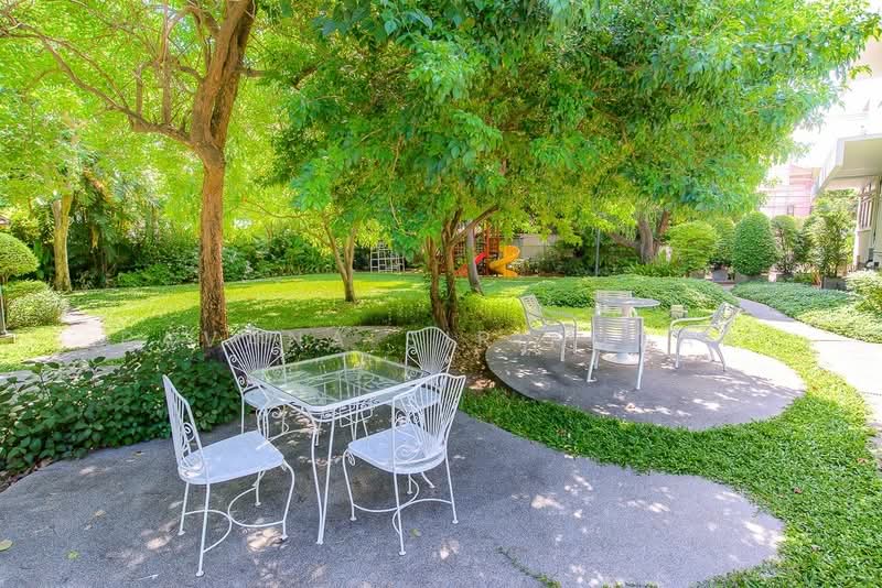 Niti Court, Bangkok, Nang Linchi 4 Alley, Thung Maha Mek, Sathon, Bangkok, 5 Bedrooms, 280 sqm, Apartment For Rent, by Pavana Sirikogar, 500149926 - DDproperty.com