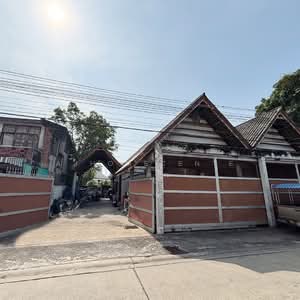 ขาย - ที่ดินพร้อมสิ่งปลูกสร้าง (โกดัง) ขนาด98ตรว. ซ.กรุงเทพ-นนทบุรี46, กรุงเทพ