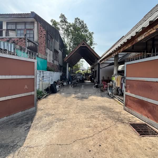 ที่ดินพร้อมสิ่งปลูกสร้าง (โกดัง) ขนาด98ตรว. ซ.กรุงเทพ-นนทบุรี46, Bangkok, Wong Sawang, Bang Sue, Bangkok, , 392 sqm, Land For Sale, by AJHOMECENTER - คุณโต, 500149932 - DDproperty.com