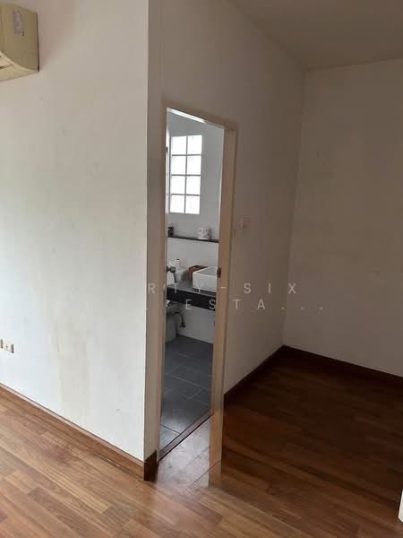 ให้เช่าบ้านทาวน์โฮม หมู่บ้านวารินทร อารีย์สัมพันธ์ 3, Bangkok, Phaya Thai, Phaya Thai, Bangkok, 3 Bedrooms, 300 sqm, Townhouse For Rent, by Forty-Six Real Estate Group, 500149933 - DDproperty.com