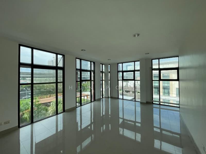 For Rent! 4-Storey Commercial Building, Prime Location | 3 Minutes to Central Bangna (SPSSR76, Bangkok, ซอย บางนา-ตราด 19, Bang Na Nuea, Bang Na, Bangkok, , 600 sqm, Shophouse For Rent, by Khun Poon, 500149975 - DDproperty.com