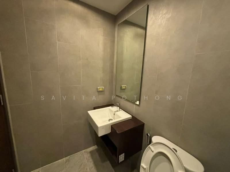 C Ekkamai, Bangkok, 888 Soi Sukhumvit 63, Sukhumvit Road, Khlong Tan Nua, Watthana, Bangkok, 1 Bedroom, 30 sqm, Condo For Sale, by Savita Pothong, 500149977 - DDproperty.com