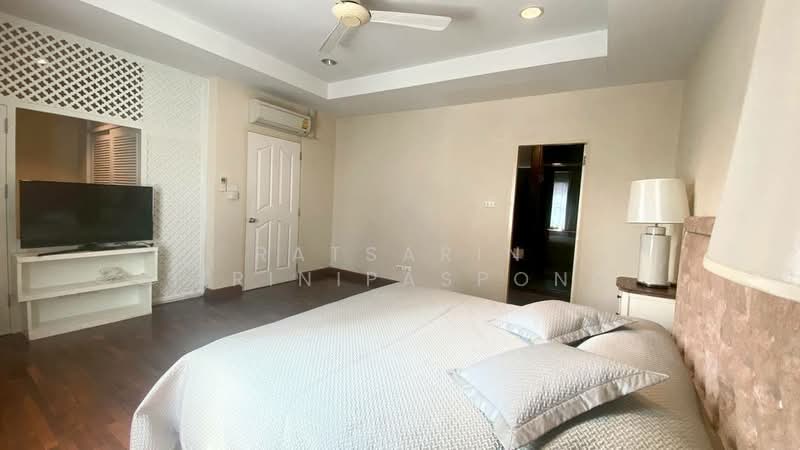 Baan Klang Krung Thonglor : บ้านกลางกรุงทองหล่อ, กรุงเทพ, 55 ซอยสุขุมวิท 55, คลองตันเหนือ, วัฒนา, กรุงเทพ, 300 ตร.ม., ทาวน์เฮ้าส์ ให้เช่า, โดย Ratsarin Sirinipaspong, 500149996 - DDproperty.com