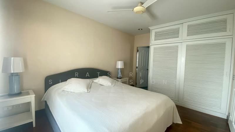 Baan Klang Krung Thonglor : บ้านกลางกรุงทองหล่อ, กรุงเทพ, 55 ซอยสุขุมวิท 55, คลองตันเหนือ, วัฒนา, กรุงเทพ, 300 ตร.ม., ทาวน์เฮ้าส์ ให้เช่า, โดย Ratsarin Sirinipaspong, 500149996 - DDproperty.com