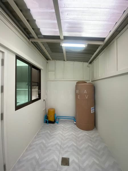 Pruksa Ville 73 Patthanakan, Bangkok, Soi Pattanakarn 38, Suan Luang, Suan Luang, Bangkok, 3 Bedrooms, 120 sqm, Townhouse For Rent, by Sunitra Sachdev, 500150047 - DDproperty.com