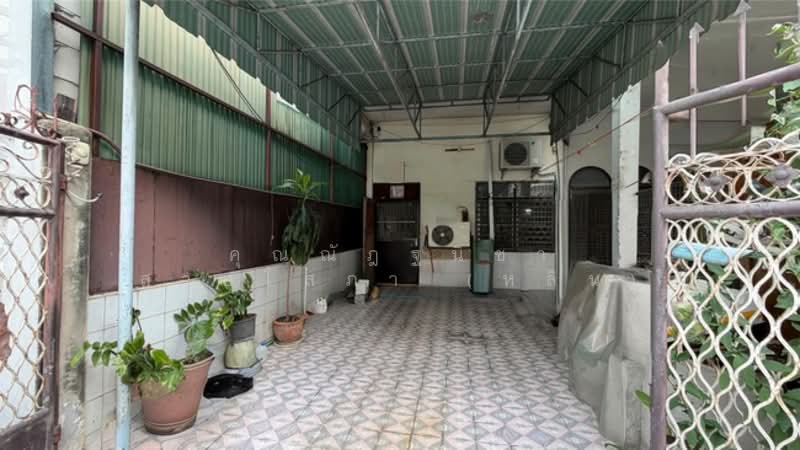 ตึกแถว3ชั้น ซ.สาธุประดิษฐ์ซอย 15 แขวงช่องนนทรี เขตยานนาวา จ.กรุงเทพมหานคร 10120, Bangkok, Chong Nonsi, Yan Nawa, Bangkok, , 130 sqm, Shophouse For Sale, by คุณณัฎฐนิชา สายโสภา (หลิน), 500150063 - DDproperty.com