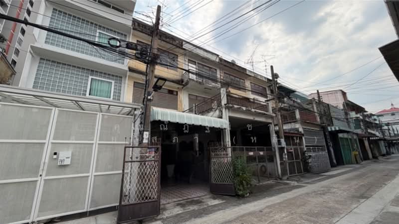ตึกแถว3ชั้น ซ.สาธุประดิษฐ์ซอย 15 แขวงช่องนนทรี เขตยานนาวา จ.กรุงเทพมหานคร 10120, กรุงเทพ, ช่องนนทรี, ยานนาวา, กรุงเทพ, 130 ตร.ม., ตึกแถว-อาคารพาณิชย์ ขาย, โดย คุณณัฎฐนิชา สายโสภา (หลิน), 500150063 - DDproperty.com