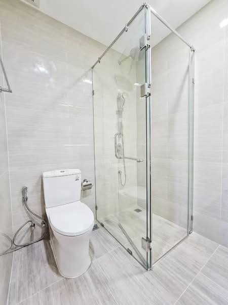 Noble Around Sukhumvit 33, Bangkok, 17 Soi Sukhumvit 33, Khlong Tan Nua, Watthana, Bangkok, 2 Bedrooms, 59 sqm, Condo For Sale, by Super B Estate Co., Ltd, 500150092 - DDproperty.com