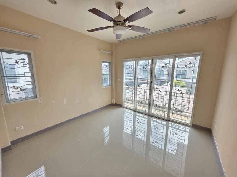 ดับเบิ้ลยูโฟร์วิลเลจ, นนทบุรี, บางสีทอง, บางกรวย, นนทบุรี, 160 ตร.ม., บ้านเดี่ยว ขาย, โดย นันธิกา ศรีสุวรรณ, 500150093 - DDproperty.com