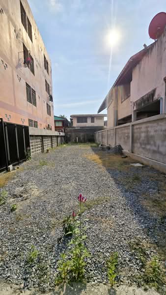 ราคานี้หลุดมาแปลงเดียว! ขายที่ดินเปล่า ในซอย ประชาชื่น 37 แยก1-2 เหมาะอยู่อาศัย หรือทำบ้าน, Bangkok, Wong Sawang, Bang Sue, Bangkok, , 148 sqm, Land For Sale, by คุณจี, 500150123 - DDproperty.com