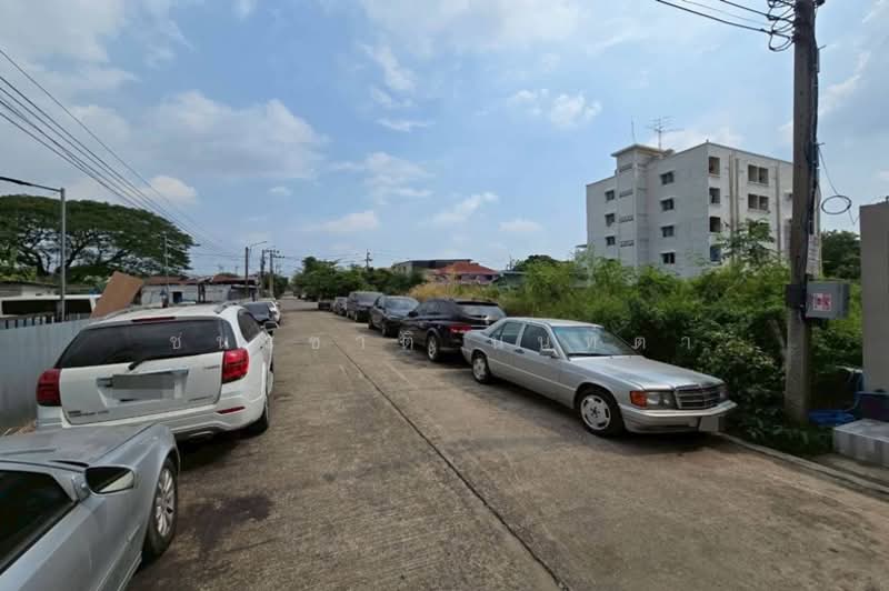 ที่ดินเปล่า เนื้อที่ 94 ตร.ว. ซอยเคหะร่มเกล้า 74 แยก 5, Bangkok, รามคำแหง, Saphan Sung, Saphan Sung, Bangkok, , 376 sqm, Land For Sale, by ชนะชาติ นนท์ตา, 500150134 - DDproperty.com