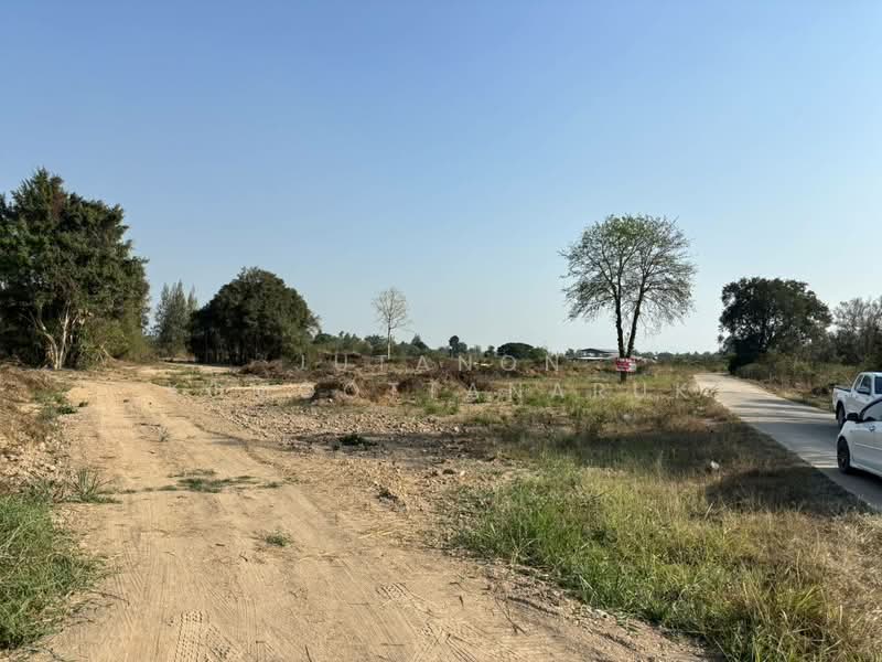 ขายที่ดินเปล่า หัวหิน ทับใต้ 12-3-13 ไร่ ติดถนน ทำเลดี ใกล้แม็คโคร ปราณบุรี, ประจวบคีรีขันธ์, ทับใต้, หัวหิน, ประจวบคีรีขันธ์, 20,452 ตร.ม., ที่ดิน ขาย, โดย Jutanon Komoottanaruk, 500150135 - DDproperty.com