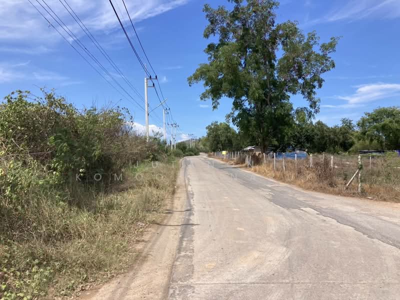 ขายที่ดินเปล่า หัวหิน ทับใต้ 12-3-13 ไร่ ติดถนน ทำเลดี ใกล้แม็คโคร ปราณบุรี, ประจวบคีรีขันธ์, ทับใต้, หัวหิน, ประจวบคีรีขันธ์, 20,452 ตร.ม., ที่ดิน ขาย, โดย Jutanon Komoottanaruk, 500150135 - DDproperty.com