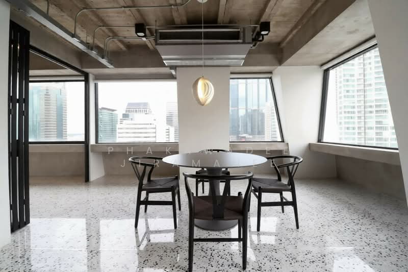 Diamond Tower : ไดมอนด์ ทาวเวอร์, กรุงเทพ, สีลม, สีลม, บางรัก, กรุงเทพ, 256 ตร.ม., คอนโด ให้เช่า, โดย Phakawadee Jiramanee, 500150147 - DDproperty.com