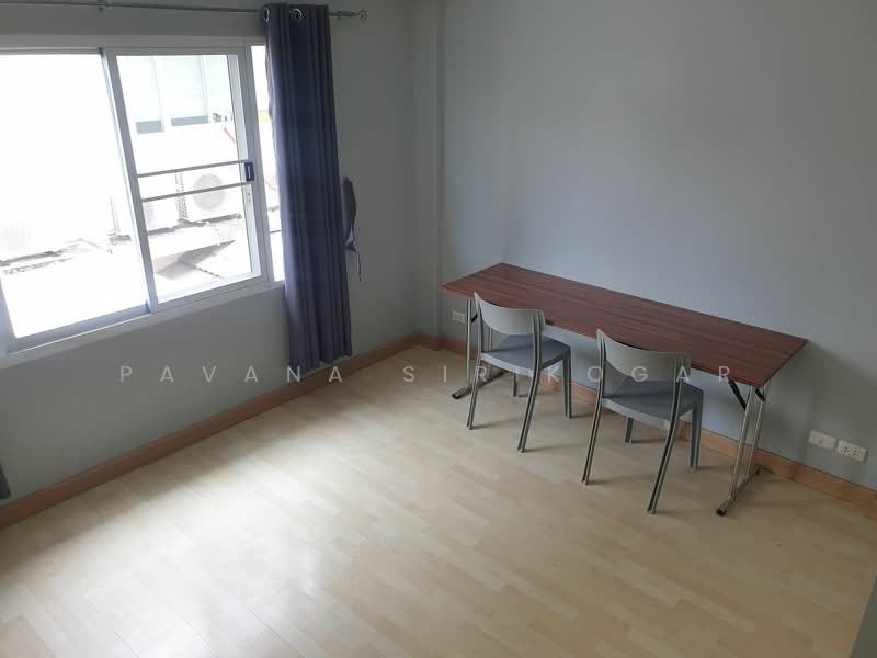 Thanapat Haus Sathorn - Narathiwas, Bangkok, Soi Chuen Chitrung, Nontri Road, Chong Nonsi, Yan Nawa, Bangkok, 3 Bedrooms, 175 sqm, Townhouse For Rent, by Pavana Sirikogar, 500150171 - DDproperty.com