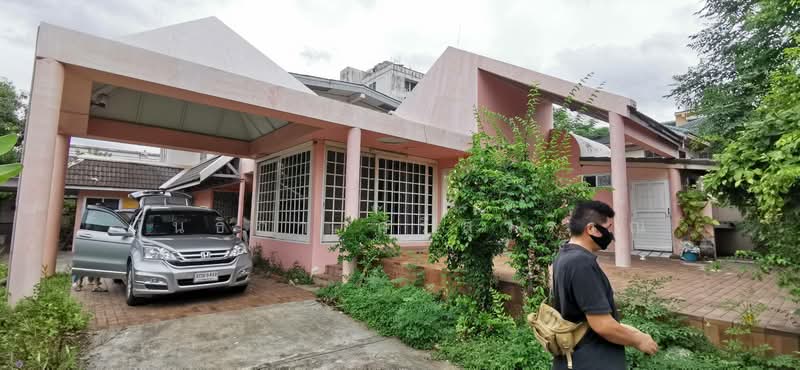 บ้านพร้อมที่ดินซอยบรมราชินี 5, Bangkok, Arun Amarin, Bangkok Noi, Bangkok, 5 Bedrooms, 200 sqm, Single Detached House For Sale, by นันธิกา ศรีสุวรรณ, 500150173 - DDproperty.com