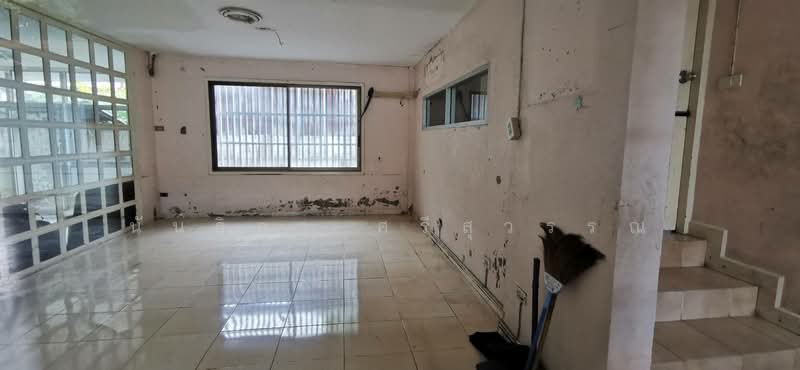 บ้านพร้อมที่ดินซอยบรมราชินี 5, Bangkok, Arun Amarin, Bangkok Noi, Bangkok, 5 Bedrooms, 200 sqm, Single Detached House For Sale, by นันธิกา ศรีสุวรรณ, 500150173 - DDproperty.com