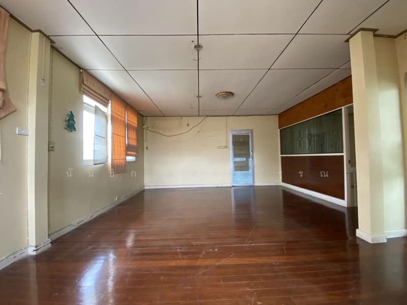 บ้านพร้อมที่ดินซอยบรมราชินี 5, Bangkok, Arun Amarin, Bangkok Noi, Bangkok, 5 Bedrooms, 200 sqm, Single Detached House For Sale, by นันธิกา ศรีสุวรรณ, 500150173 - DDproperty.com