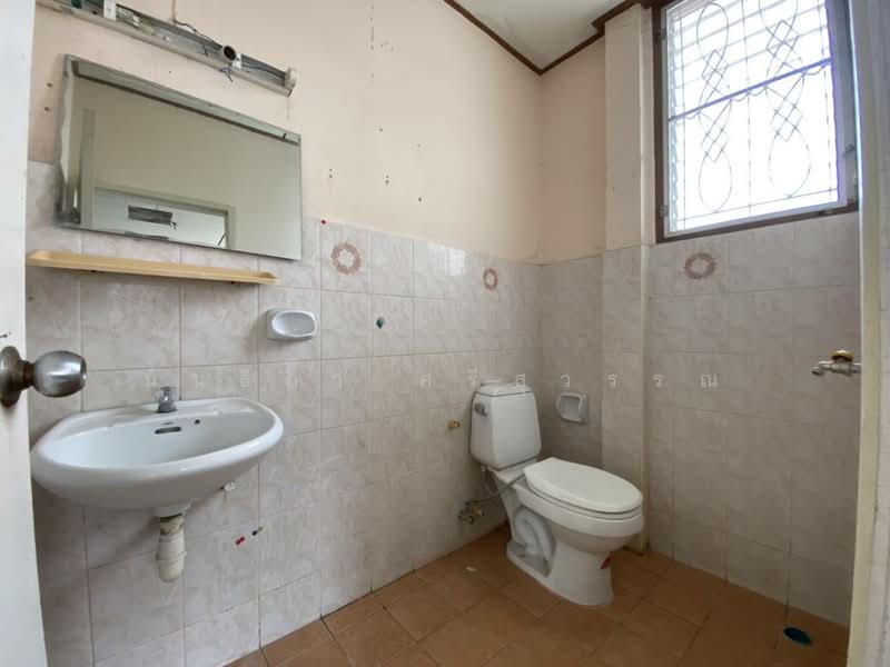 บ้านพร้อมที่ดินซอยบรมราชินี 5, Bangkok, Arun Amarin, Bangkok Noi, Bangkok, 5 Bedrooms, 200 sqm, Single Detached House For Sale, by นันธิกา ศรีสุวรรณ, 500150173 - DDproperty.com