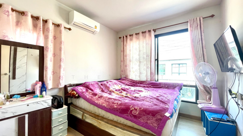 Britania Bangna Km. 42 : บริทาเนีย บางนา กม. 42, Chachoengsao, 199 5 ถ.จรัญนนท์, Bang Wua, Bang Pakong, Chachoengsao, 4 Bedrooms, 108 sqm, Townhouse For Sale, by The Best Property แนน, 500150177 - DDproperty.com