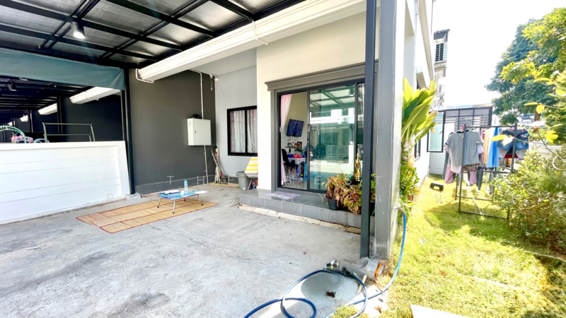 Britania Bangna Km. 42 : บริทาเนีย บางนา กม. 42, Chachoengsao, 199 5 ถ.จรัญนนท์, Bang Wua, Bang Pakong, Chachoengsao, 4 Bedrooms, 108 sqm, Townhouse For Sale, by The Best Property แนน, 500150177 - DDproperty.com