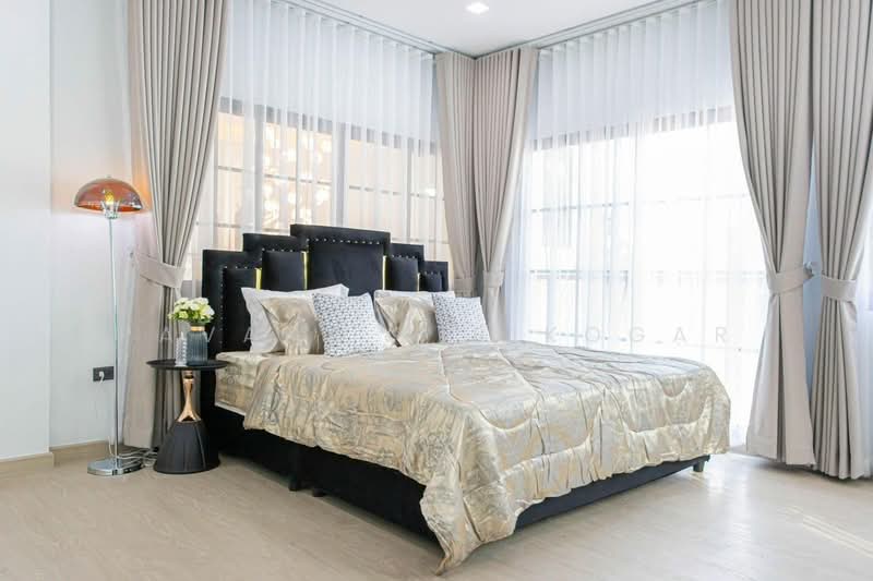 5-BR House, Bangkok, Samsen Nok, Huai Khwang, Bangkok, 5 Bedrooms, 500 sqm, Single Detached House For Rent, by Pavana Sirikogar, 500150198 - DDproperty.com