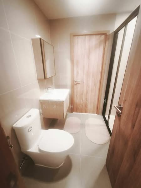 The Base Urban Rama 9, Bangkok, Huai Khwang, Huai Khwang, Bangkok, 1 Bedroom, 35 sqm, Condo For Rent, by Ratchanon Songthammakul, 500150230 - DDproperty.com