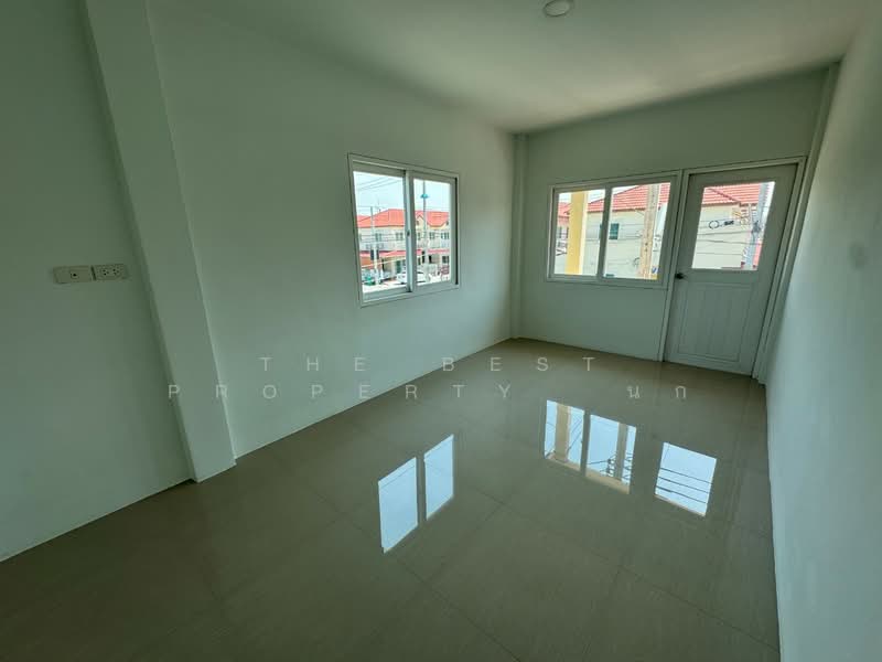 Moobaan Feungfah Villa 16 Phase 2 : หมู่บ้านเฟื่องฟ้าวิลล่า 16 เฟส 2, สมุทรปราการ, ซอย เทพารักษ์ 98 ถนน เทพารักษ์, เทพารักษ์, เมืองสมุทรปราการ, สมุทรปราการ, 120 ตร.ม., ทาวน์เฮ้าส์ ขาย, โดย The Best Property  นก, 500150286 - DDproperty.com