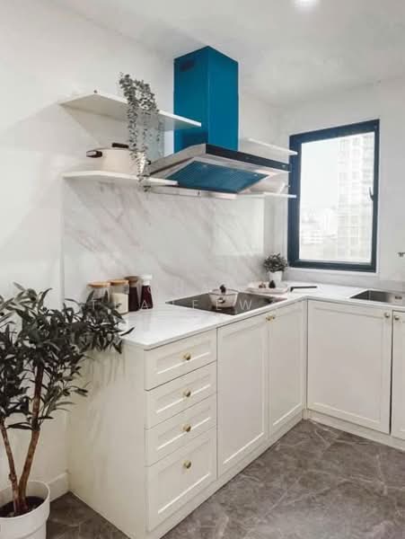 Prestige Towers, Bangkok, 168 Soi Sukhumvit 23, Khlongtoei Nua, Watthana, Bangkok, 3 Bedrooms, 175 sqm, Condo For Sale, by Pichamon Thaneewan, 500150288 - DDproperty.com