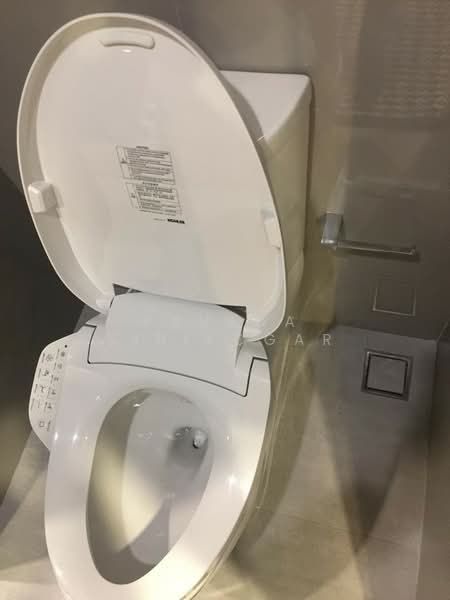 IDEO Mobi Asoke, Bangkok, New Petchaburi Road, Bang Kapi, Huai Khwang, Bangkok, 2 Bedrooms, 62 sqm, Condo For Rent, by Pavana Sirikogar, 500150289 - DDproperty.com