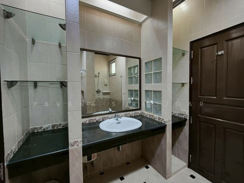 Lavista Prestige Village Ekkamai 10 : ลา วิสต้า เพรสทีจ วิลเลจ เอกมัย 10, กรุงเทพ, ซอยสุขุมวิท 63, พระโขนงเหนือ, วัฒนา, กรุงเทพ, 250 ตร.ม., บ้านเดี่ยว ให้เช่า, โดย Pavana Sirikogar, 500150309 - DDproperty.com