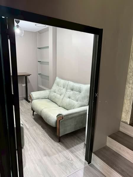 ให้เช่า ทาวน์โฮม พร้อมเข้าอยู่ ทำเล รัชโยธิน, Bangkok, Lat Yao, Chatuchak, Bangkok, 2 Bedrooms, 110 sqm, Single Detached House For Rent, by Forty-Six Real Estate Group, 500150323 - DDproperty.com