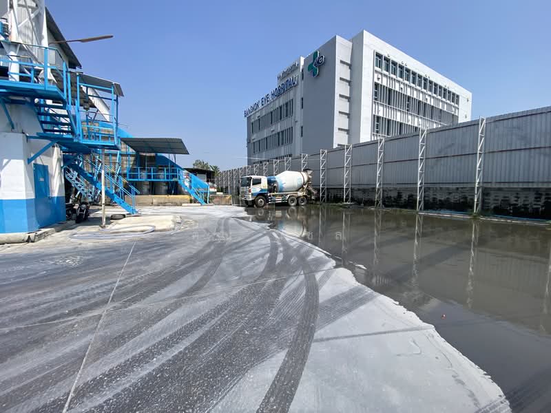 ให้เช่า - ที่ดินเลียบด่วนฯเอกมัย-รามอินทรา, กรุงเทพ